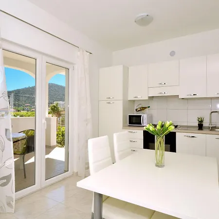 Holiday home House Pazanin Vinisce